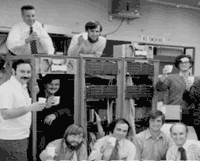 El equipo BBN celebrando la creación de ARPANET