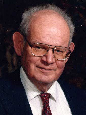 Benoit Mandelbrot