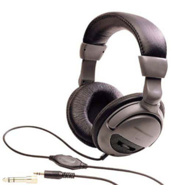 Auriculares con doble clavija y control de volumen