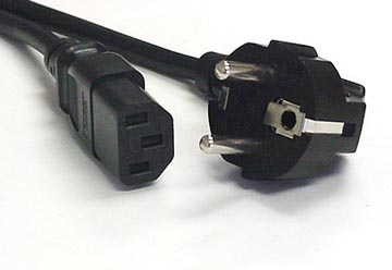 Cable de alimentación, a la izd. conector hembra para la fuente de alimentación, a la dch. conector macho para la toma de corriente